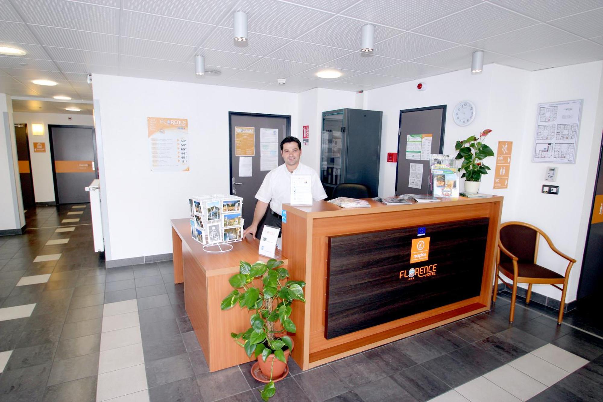 Hotel Florence Lourdes Luaran gambar